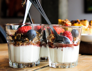 LayeredYogurt 520x400