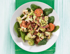 Chicken bacon salad 520x400